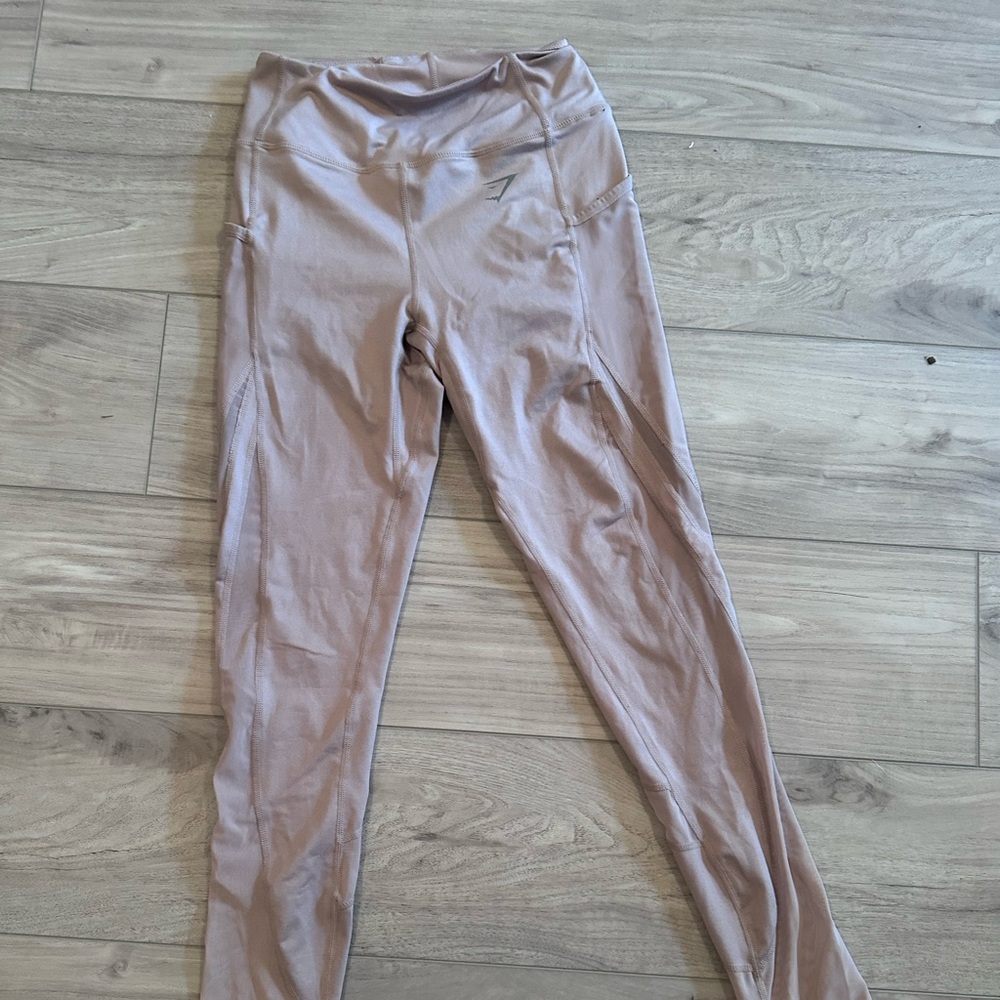 Nude sleek sculpture 2.0 gymshark leggings with phone side pockets